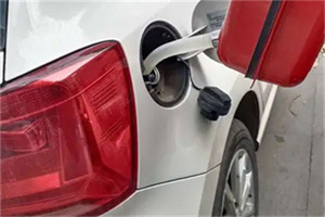 振兴24小时救援车收费标准